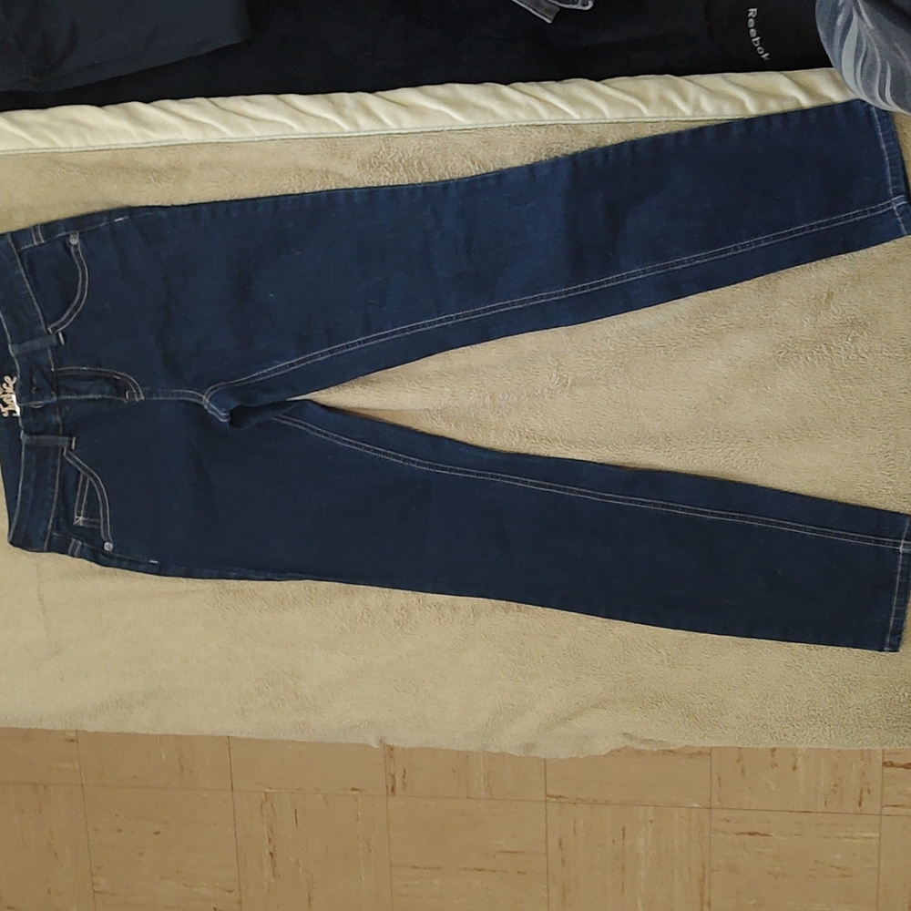 jeans
